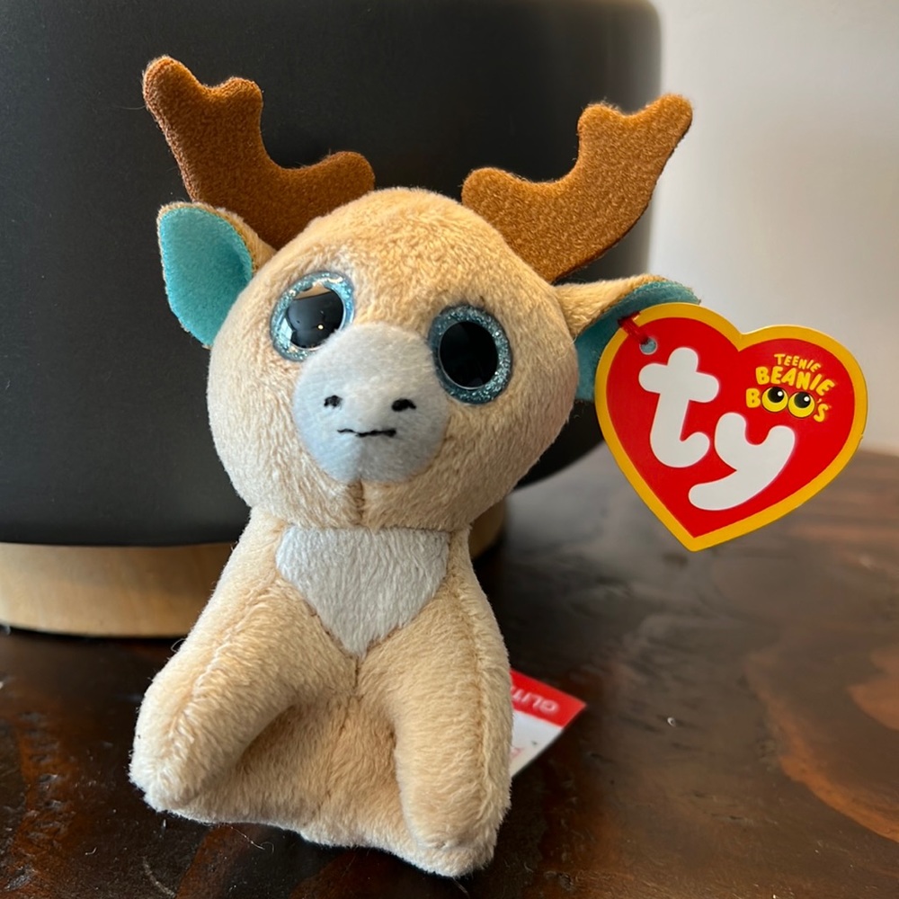 McDonald's keepsake stuffed toy. TY Teenie Beanie Boo's “Glitzy The Reindeer”